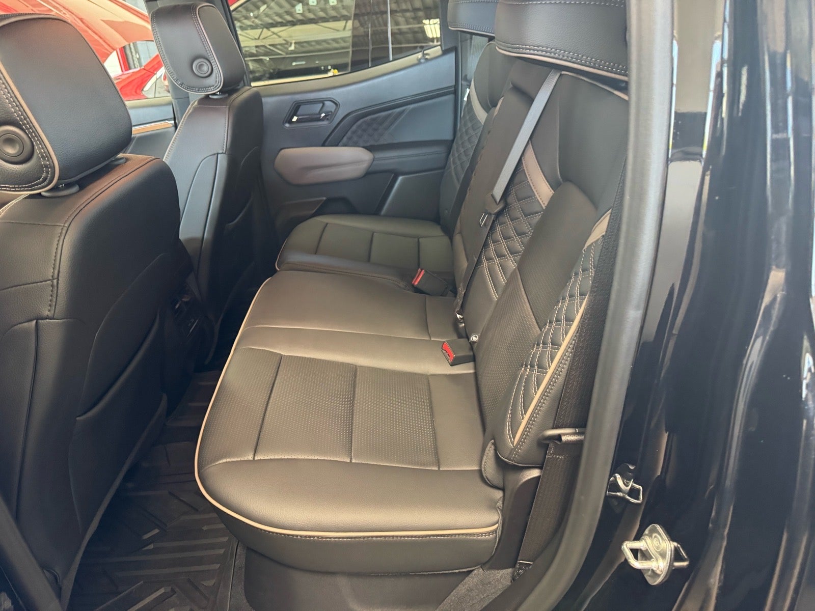2025 GMC Canyon Denali
