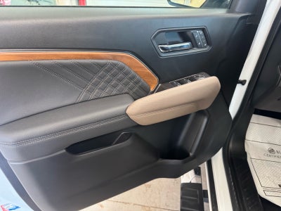 2025 GMC Canyon Denali