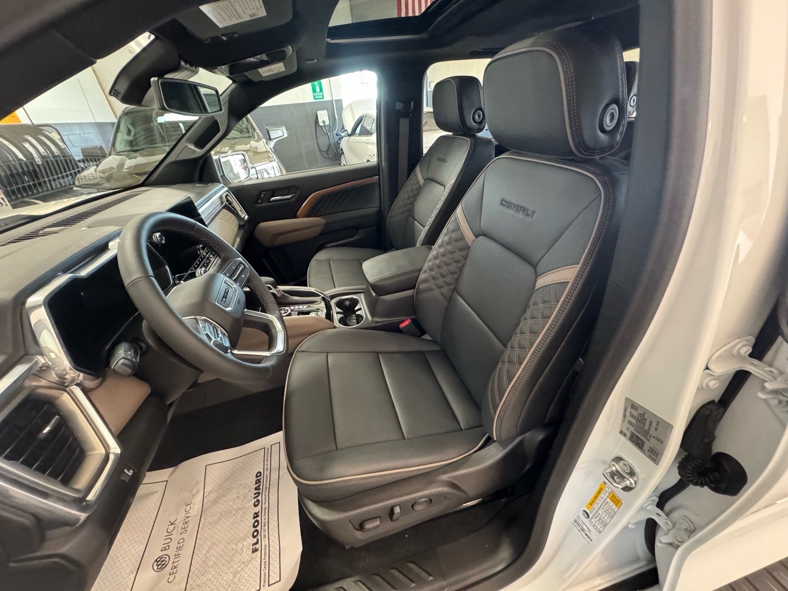 2025 GMC Canyon Denali