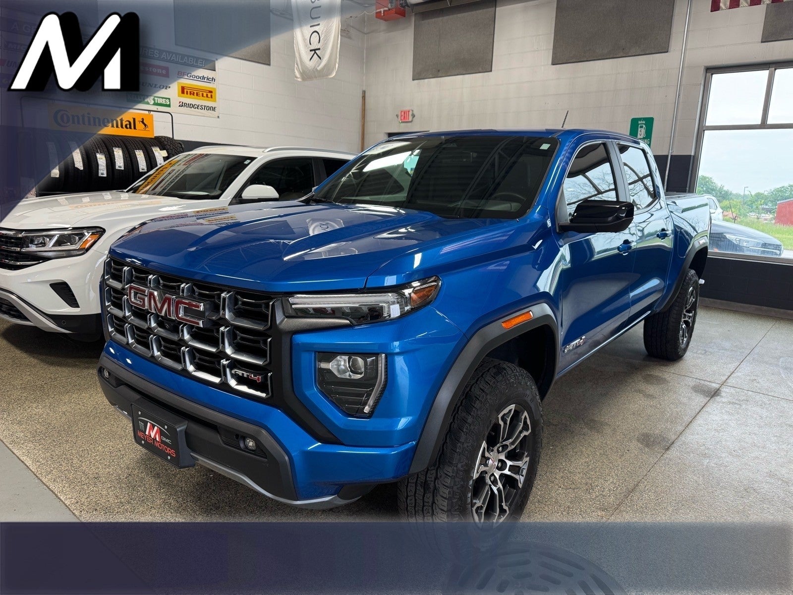 2023 GMC Canyon AT4