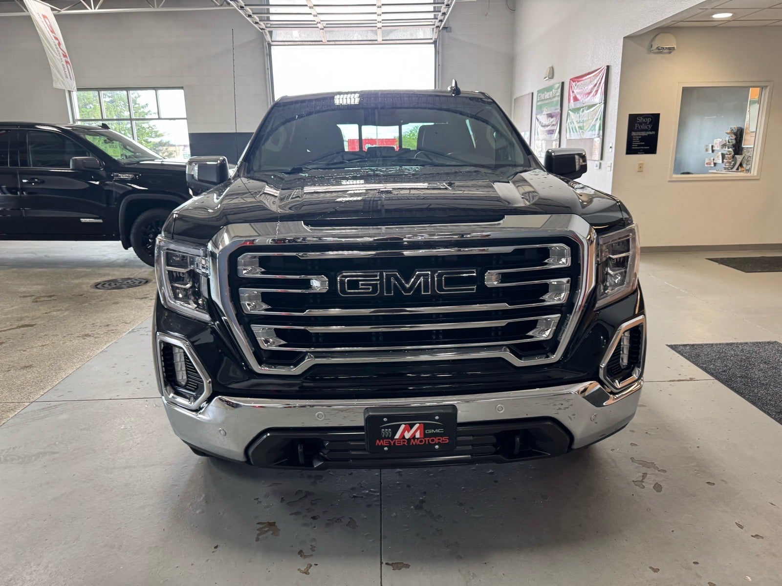 2019 GMC Sierra 1500 SLT
