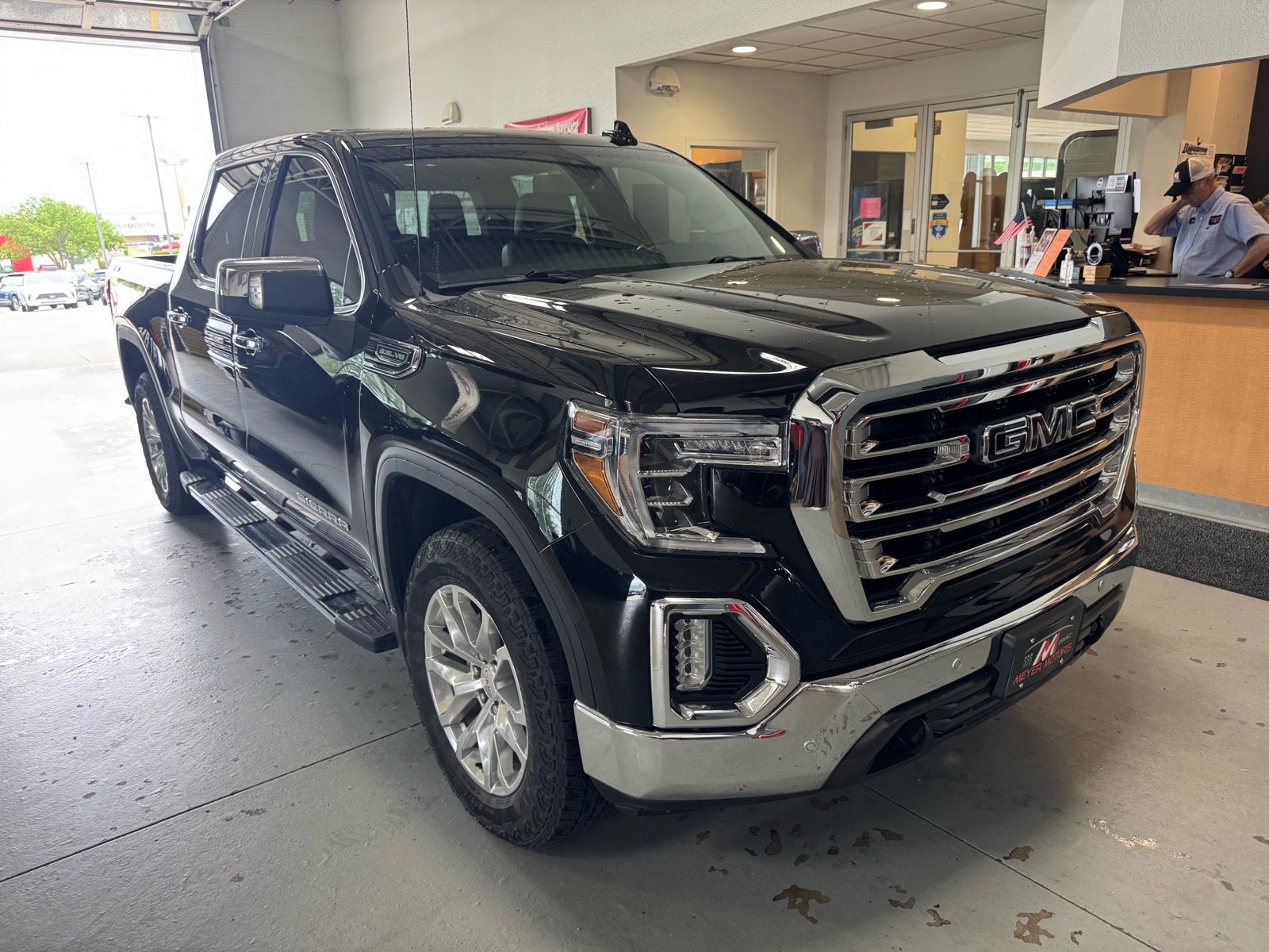 2019 GMC Sierra 1500 SLT