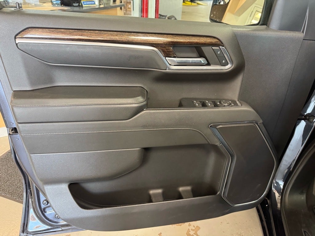 2023 GMC Sierra 1500 SLE