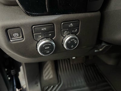 2023 GMC Sierra 1500 SLE