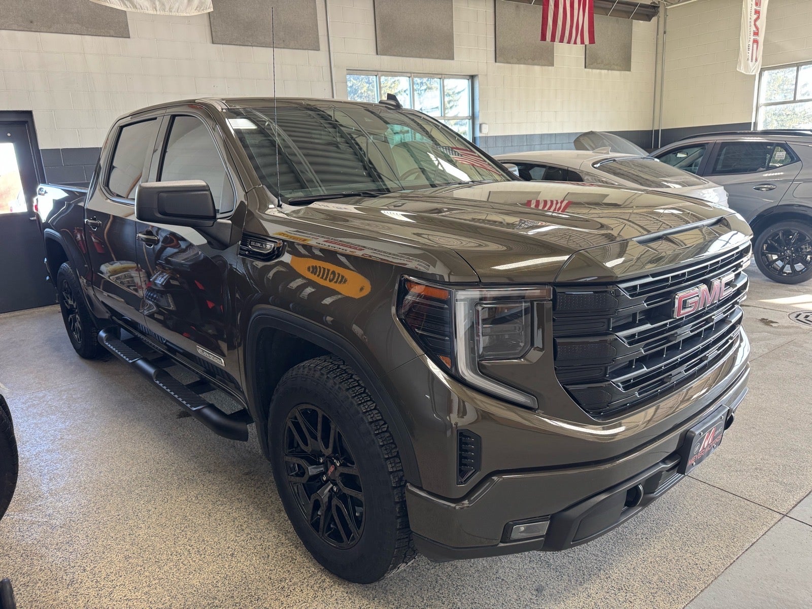 2024 GMC Sierra 1500 Elevation