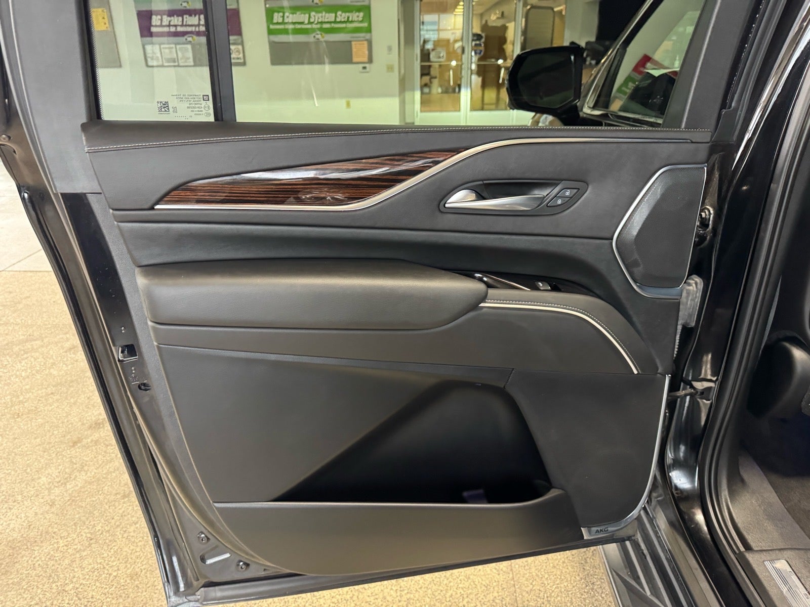 2021 Cadillac Escalade ESV Premium Luxury