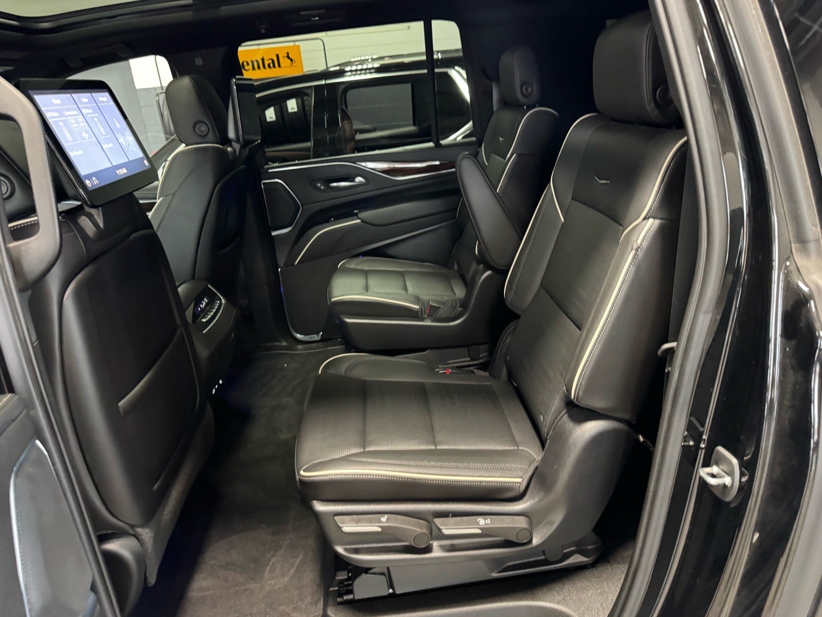 2021 Cadillac Escalade ESV Premium Luxury