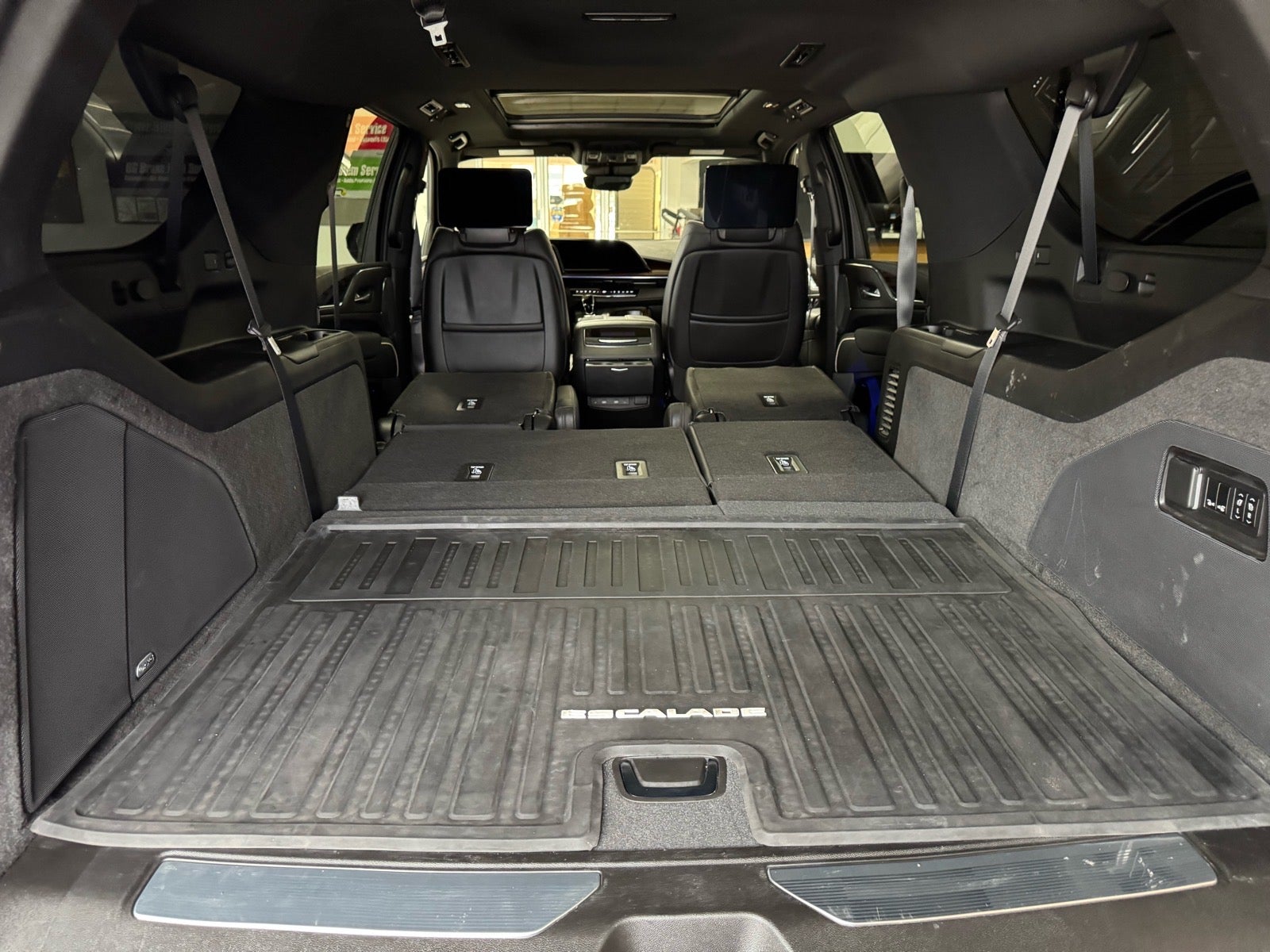 2021 Cadillac Escalade ESV Premium Luxury