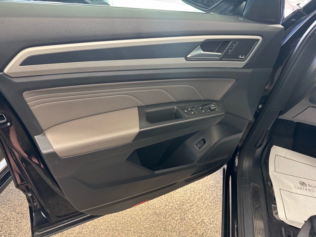 2022 Volkswagen Atlas 3.6L V6 SEL Premium R-Line