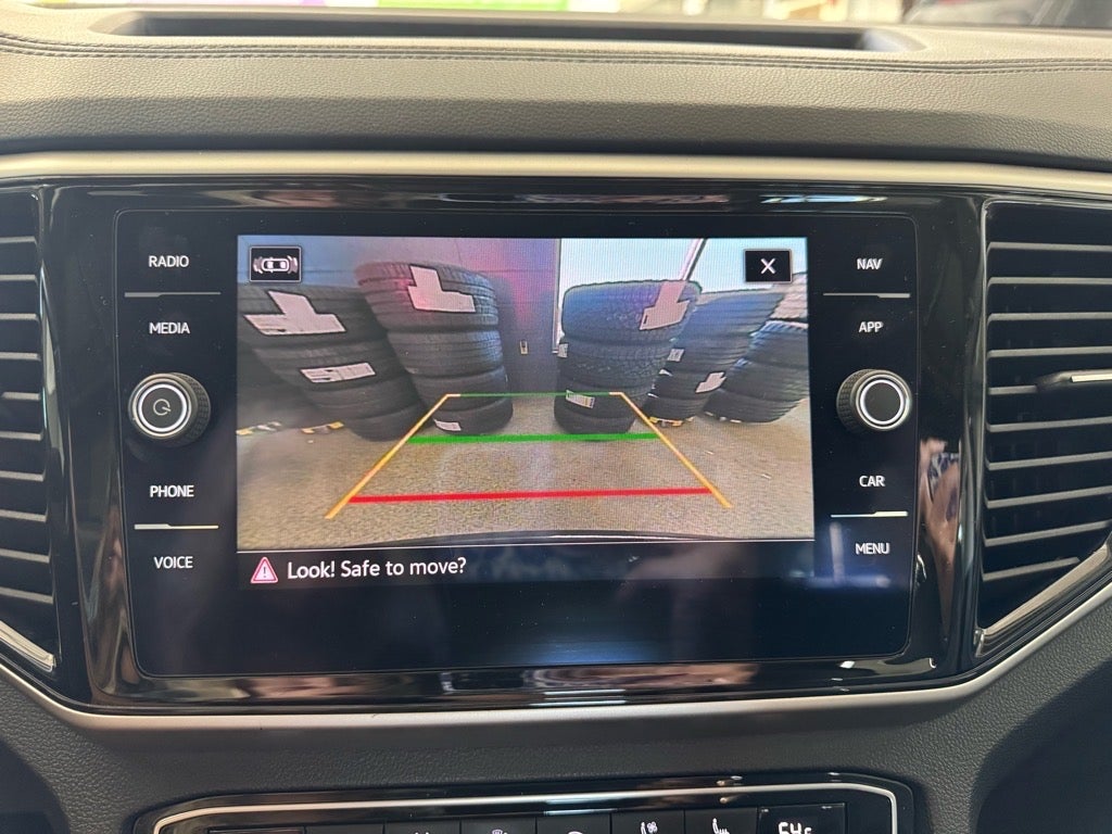 2022 Volkswagen Atlas 3.6L V6 SEL Premium R-Line