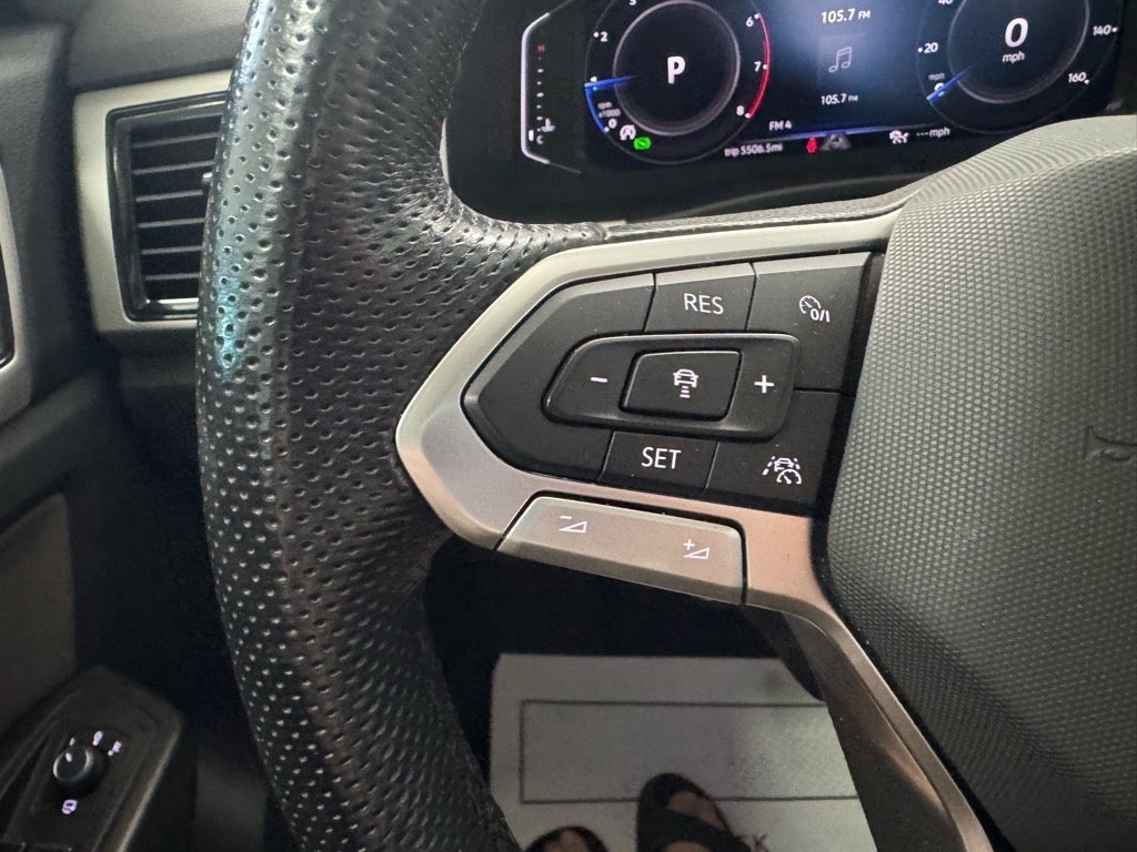 2022 Volkswagen Atlas 3.6L V6 SEL Premium R-Line