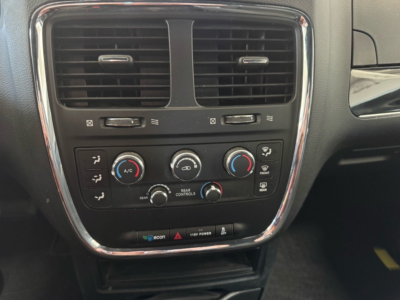 2017 Dodge Grand Caravan SE Plus