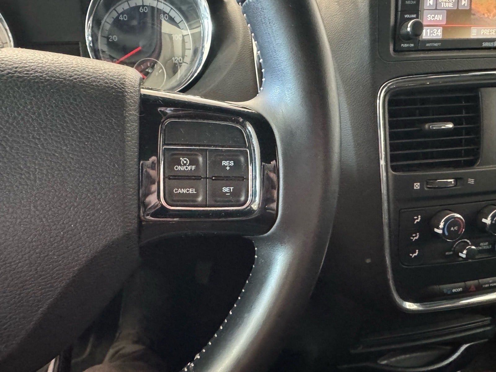 2017 Dodge Grand Caravan SE Plus