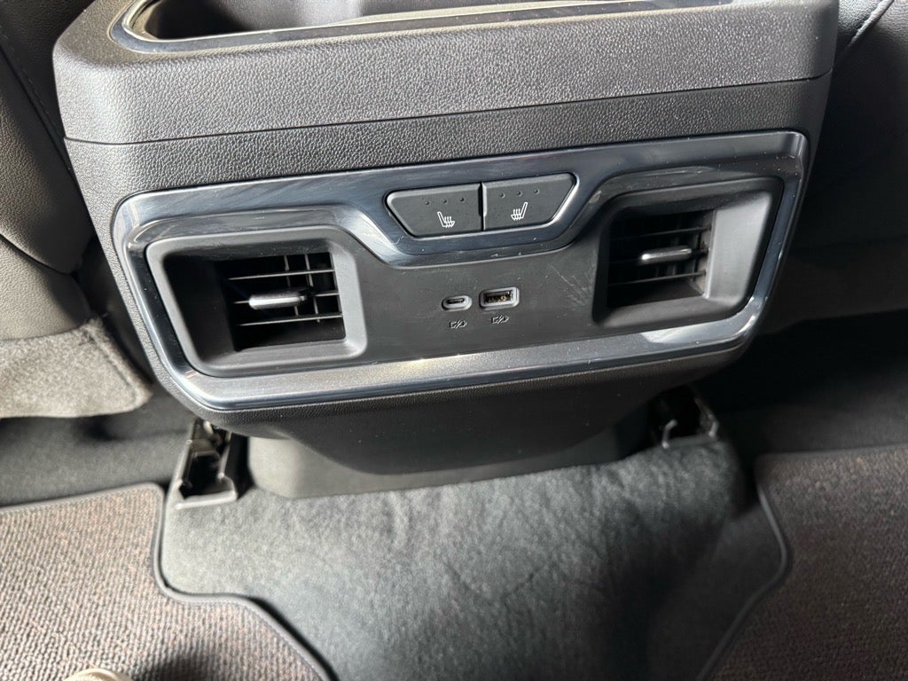 2025 Chevrolet Silverado 3500 HD High Country