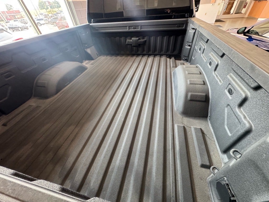 2025 Chevrolet Silverado 3500 HD High Country