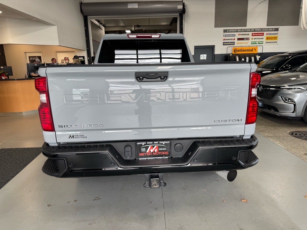 2024 Chevrolet Silverado 2500 HD Custom