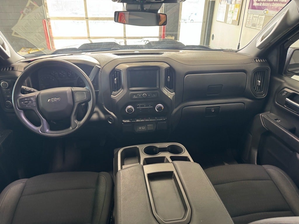 2022 Chevrolet Silverado 1500 Custom Trail Boss