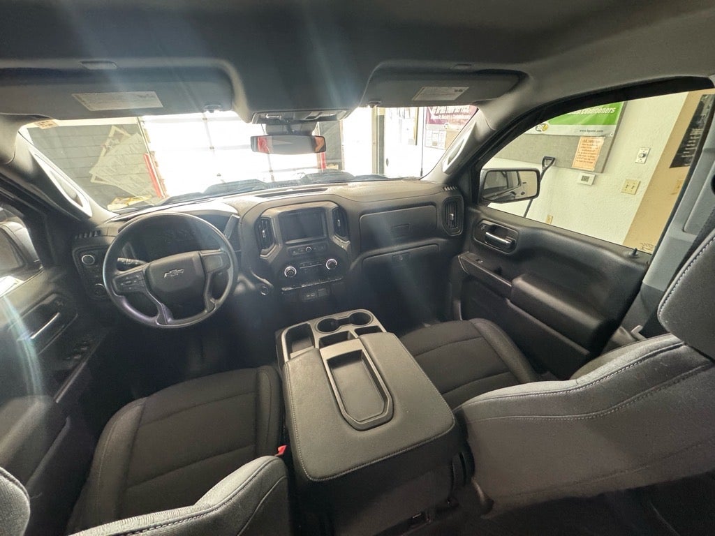 2022 Chevrolet Silverado 1500 Custom Trail Boss