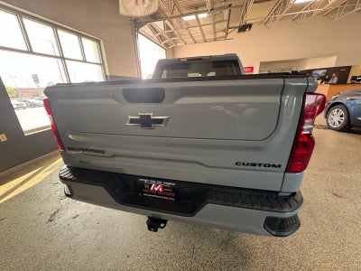 2025 Chevrolet Silverado 1500 Custom