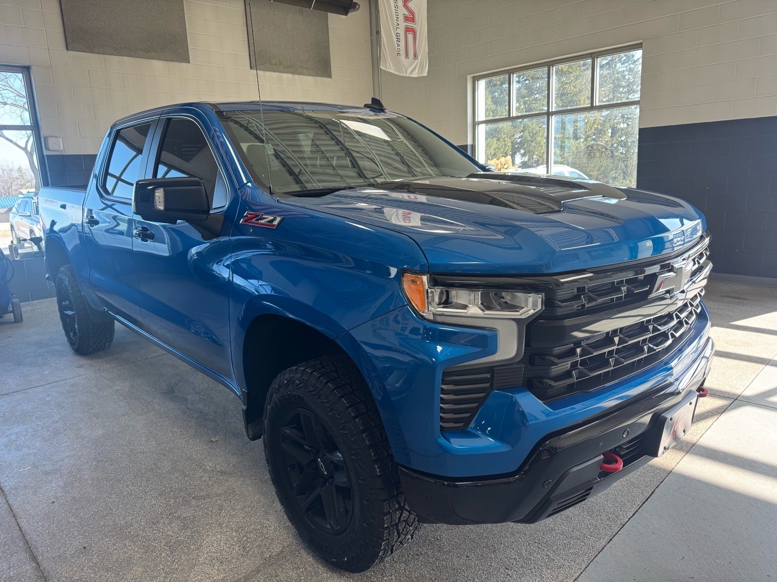 2024 Chevrolet Silverado 1500 LT Trail Boss