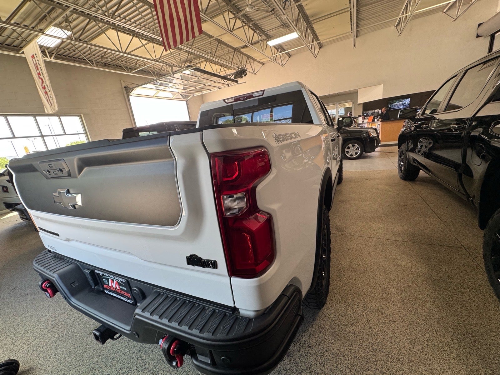 2023 Chevrolet Silverado 1500 ZR2