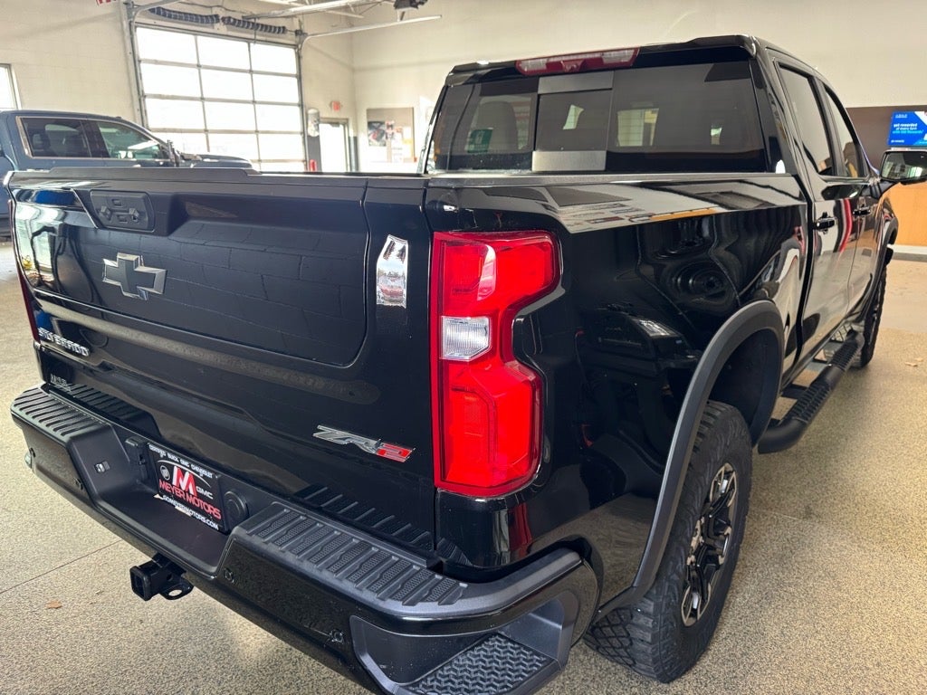 2024 Chevrolet Silverado 1500 ZR2