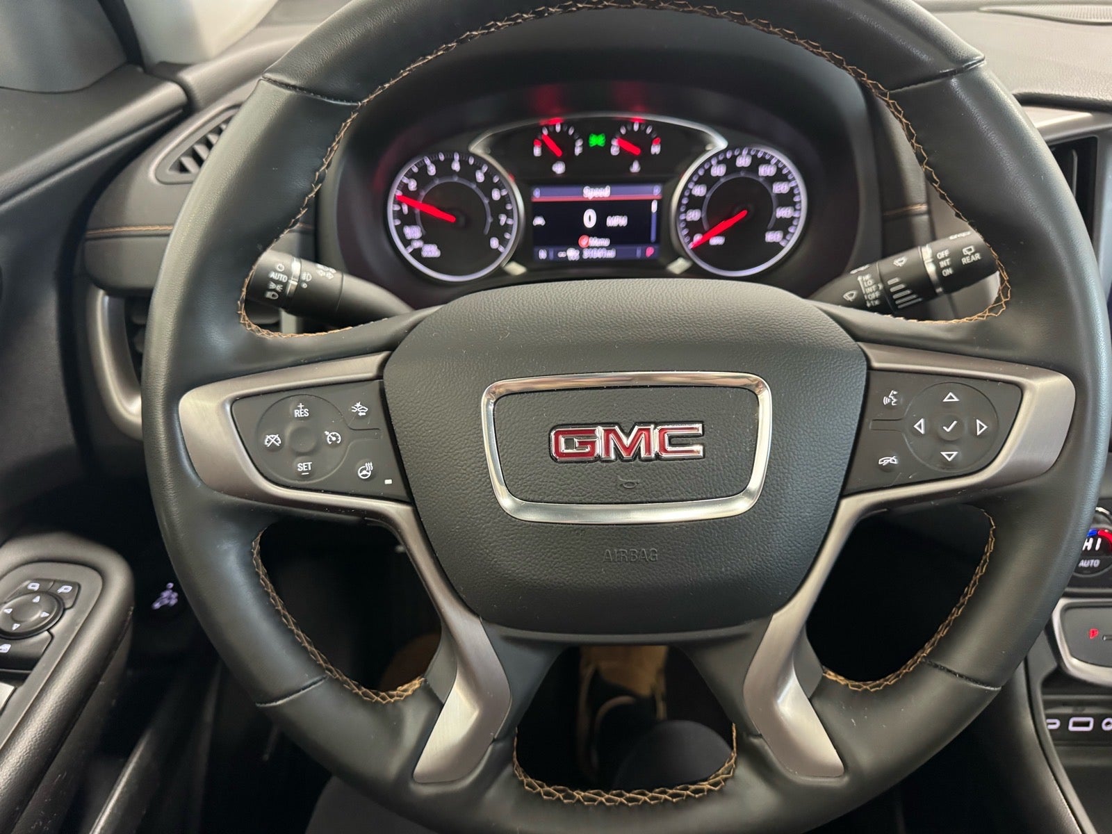 2023 GMC Terrain AT4