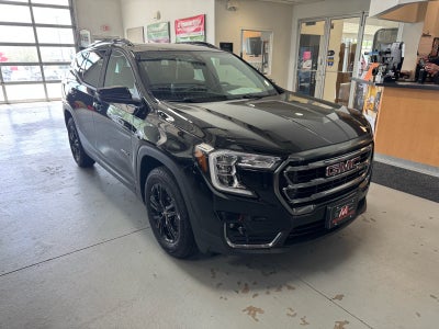 2023 GMC Terrain AT4