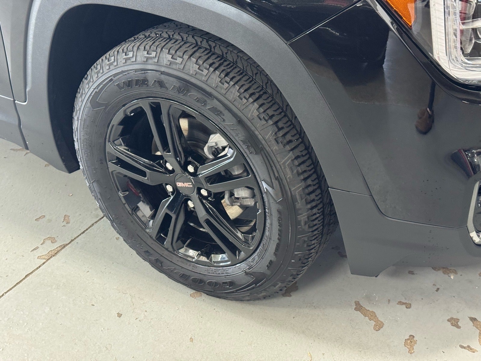 2023 GMC Terrain AT4