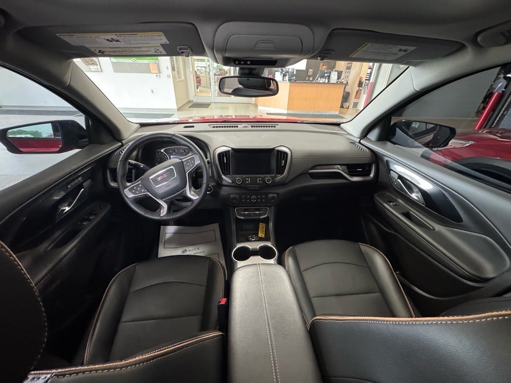 2024 GMC Terrain AT4