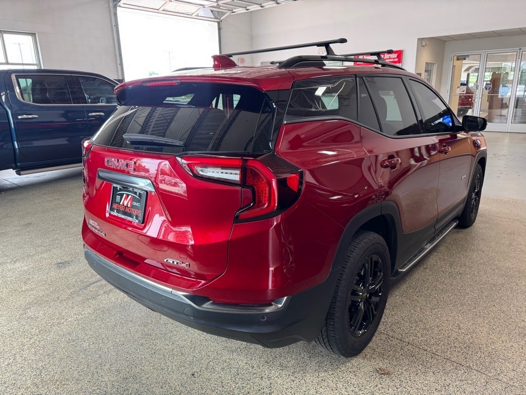 2024 GMC Terrain AT4