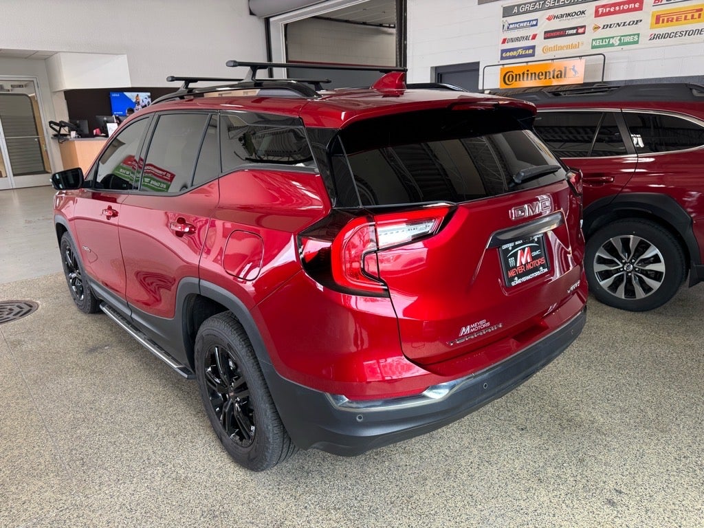 2024 GMC Terrain AT4