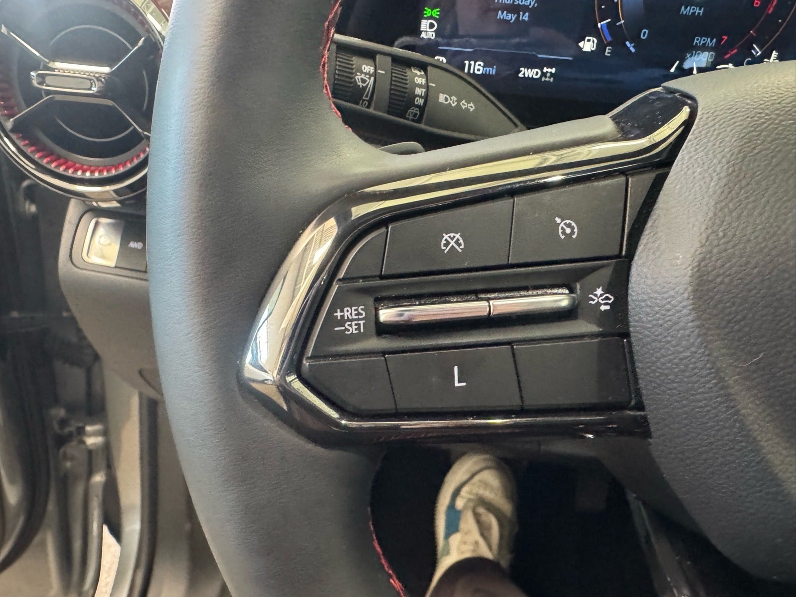 2025 Chevrolet Equinox RS