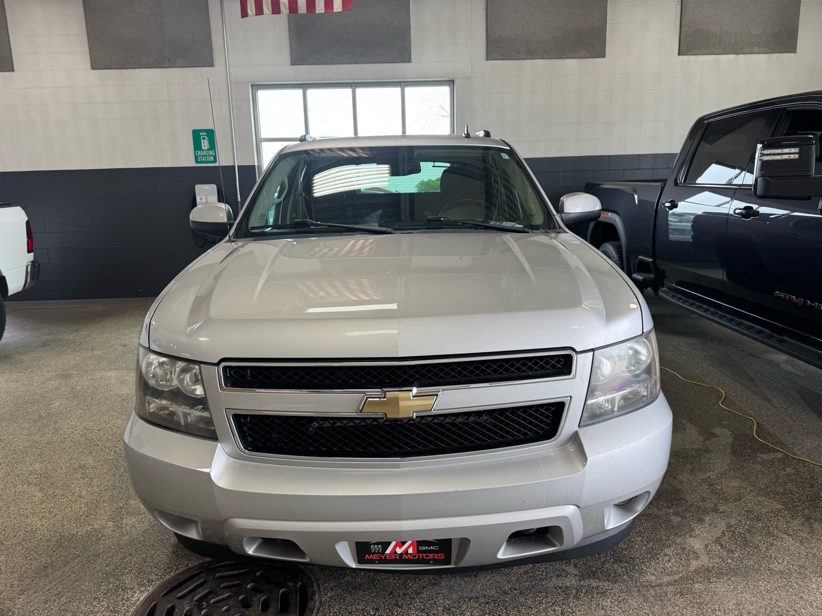 2011 Chevrolet Avalanche LS