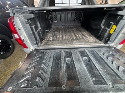 2011 Chevrolet Avalanche LS
