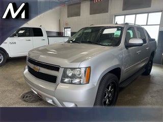 2011 Chevrolet Avalanche LS