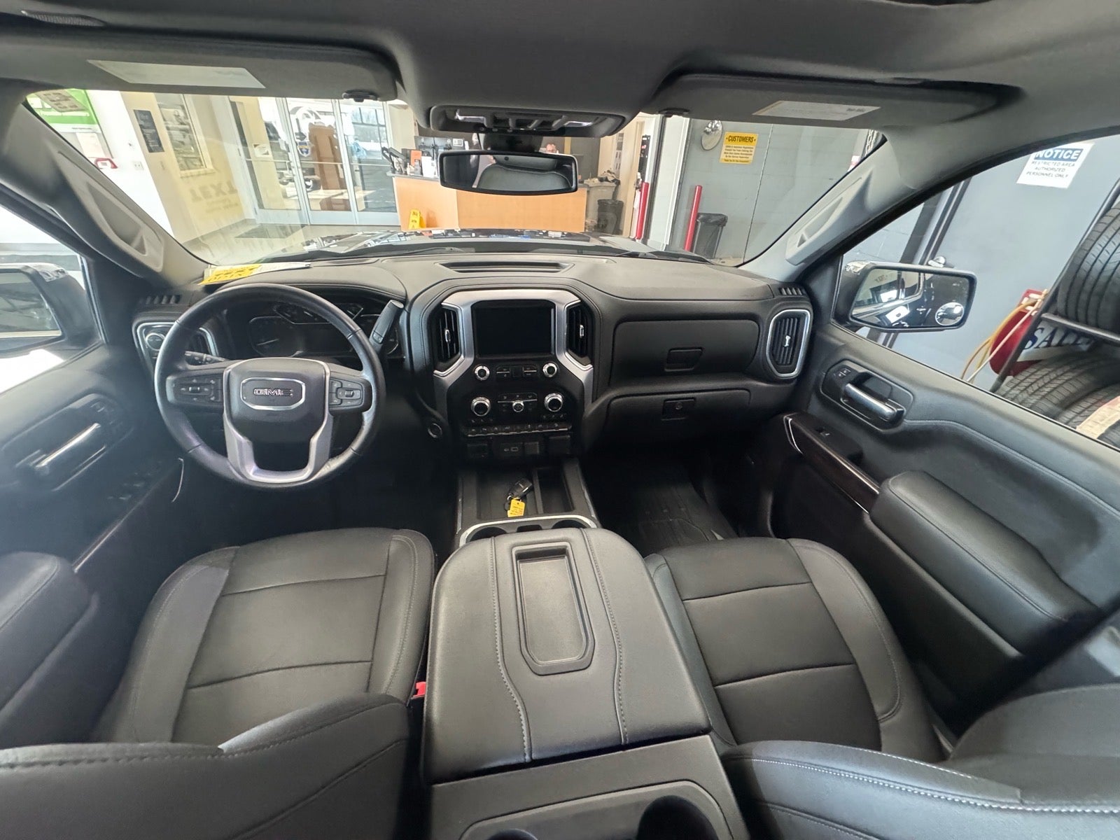 2021 GMC Sierra 1500 SLT