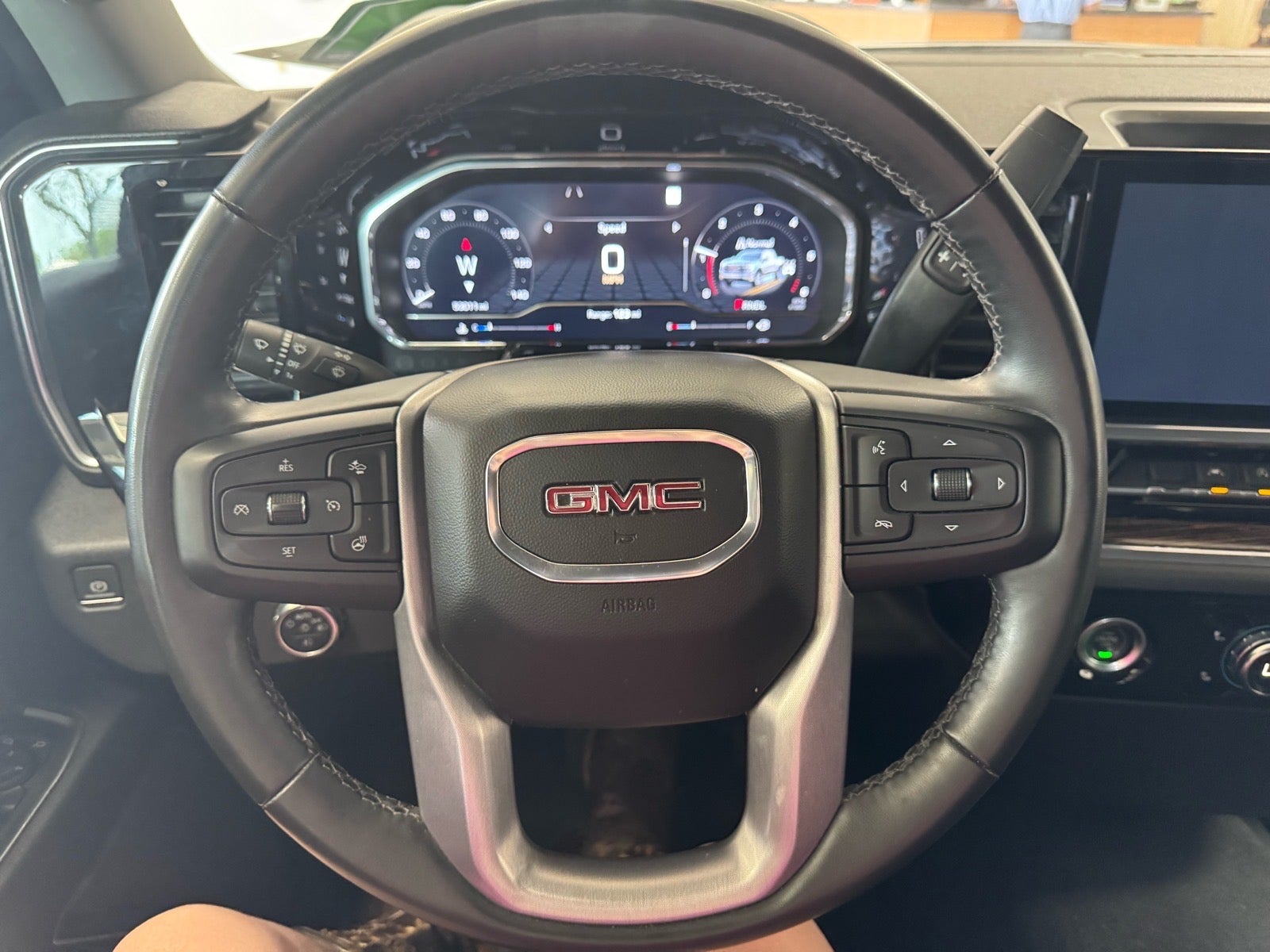 2023 GMC Sierra 1500 Elevation