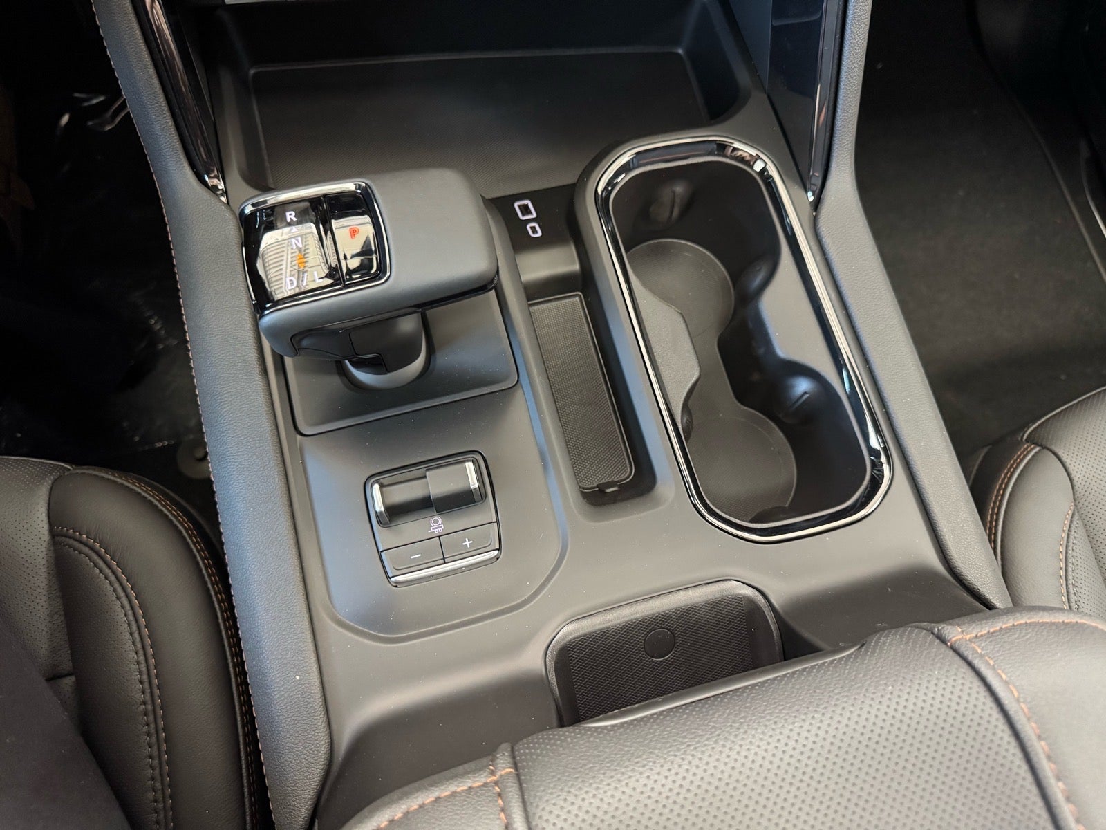 2026 GMC Sierra 1500 AT4 - Photo 22