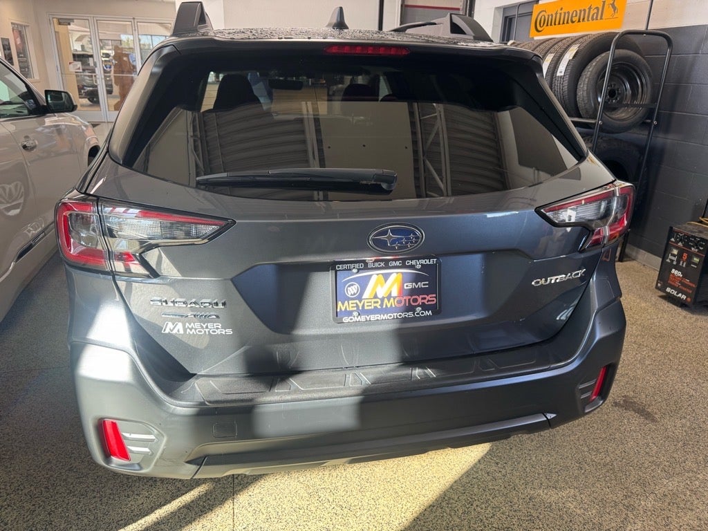 2022 Subaru Outback Premium