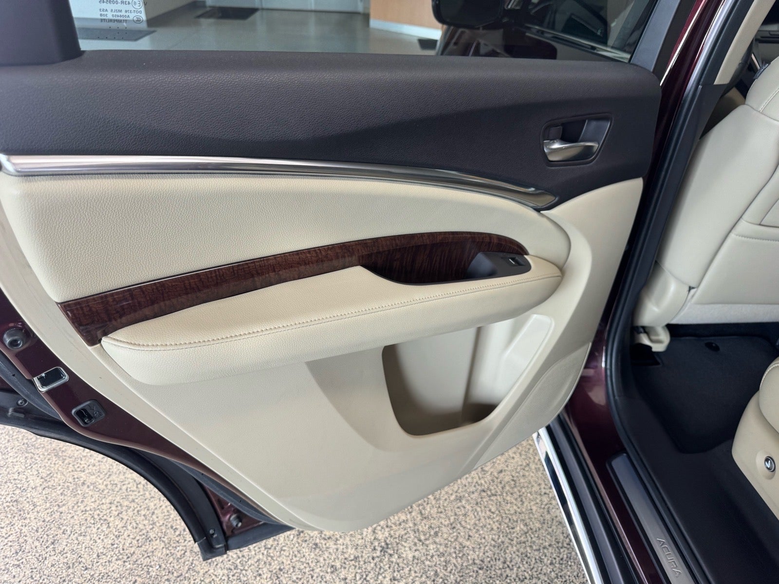 2017 Acura MDX w/Technology Pkg