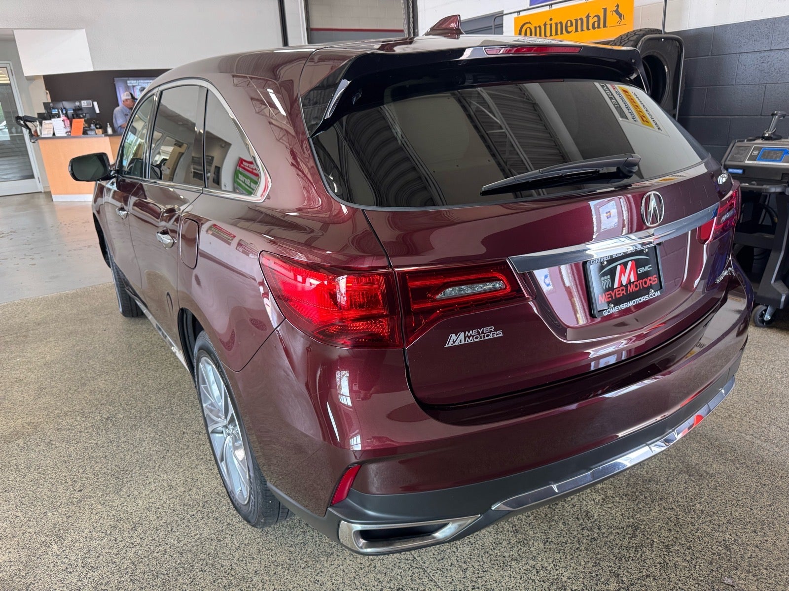 2017 Acura MDX w/Technology Pkg
