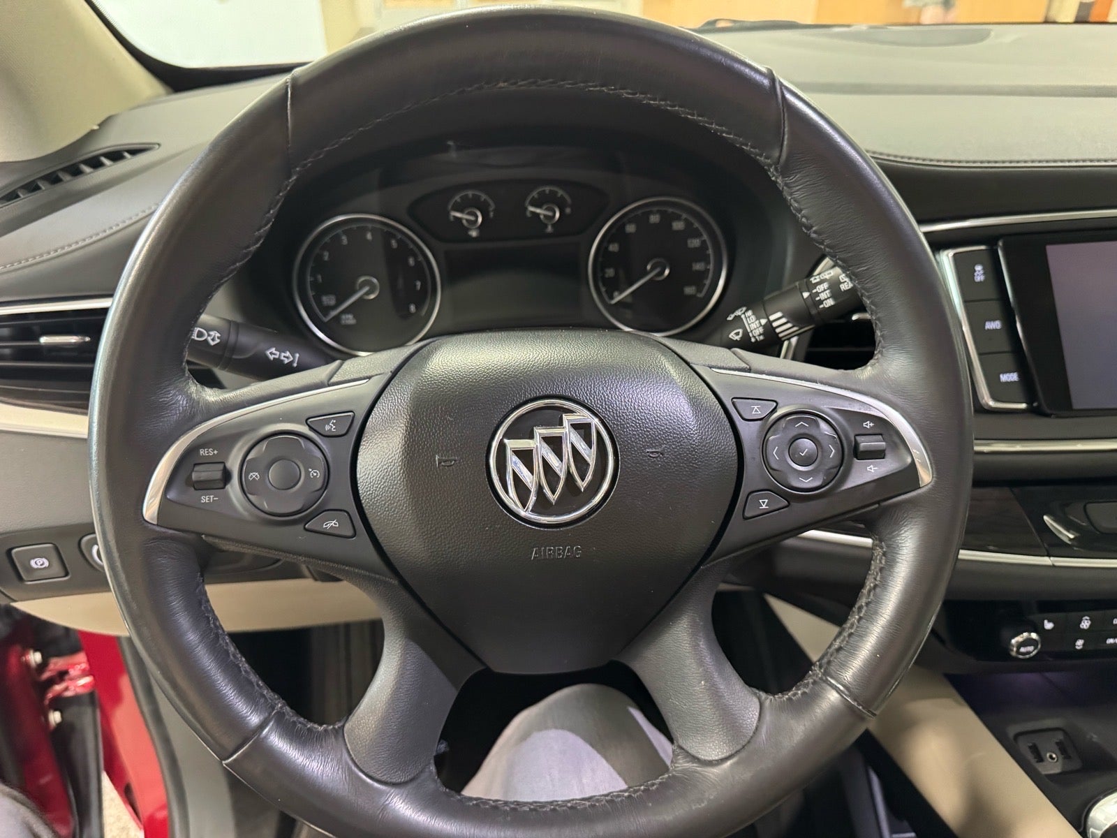 2019 Buick Enclave Essence