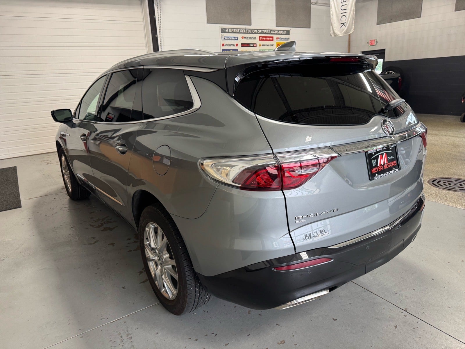 2023 Buick Enclave Essence