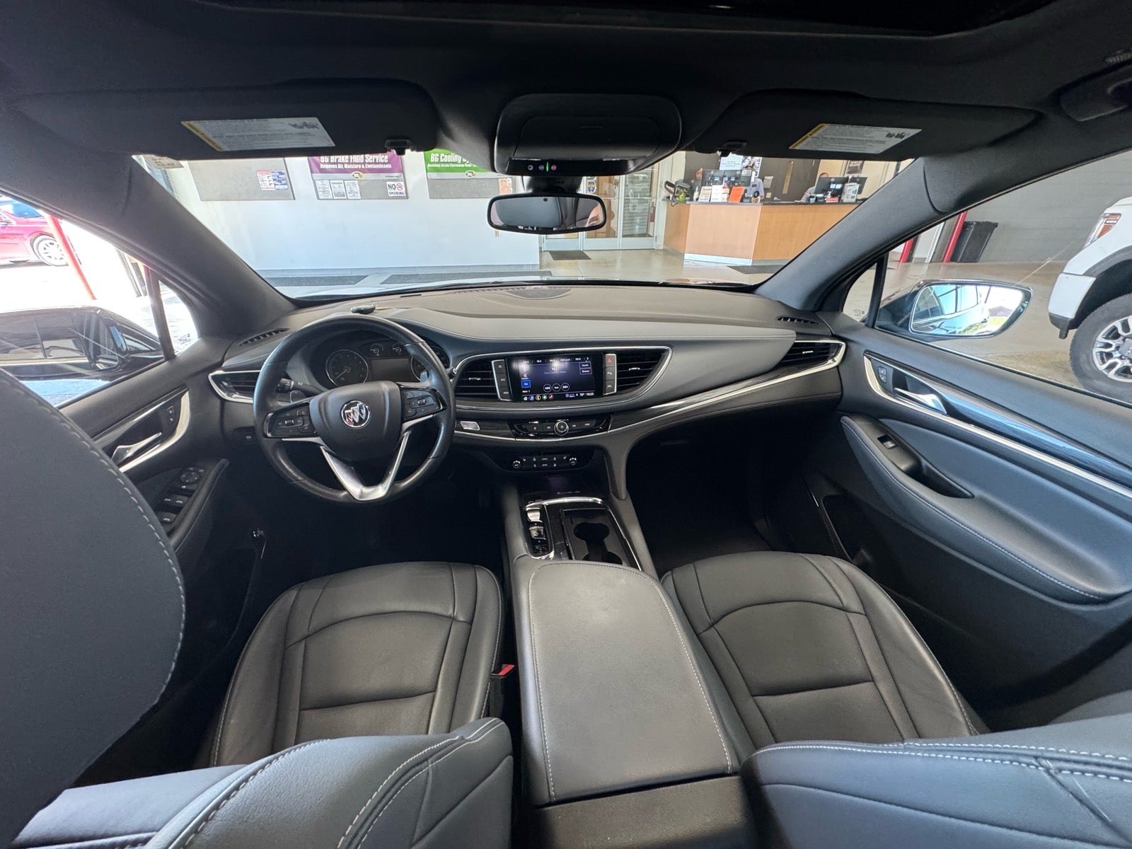2023 Buick Enclave Essence
