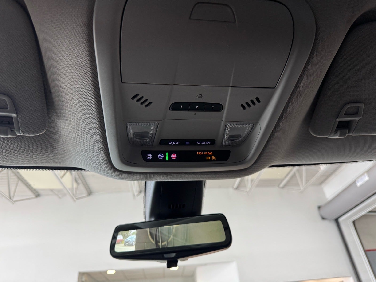2021 Buick Enclave Essence