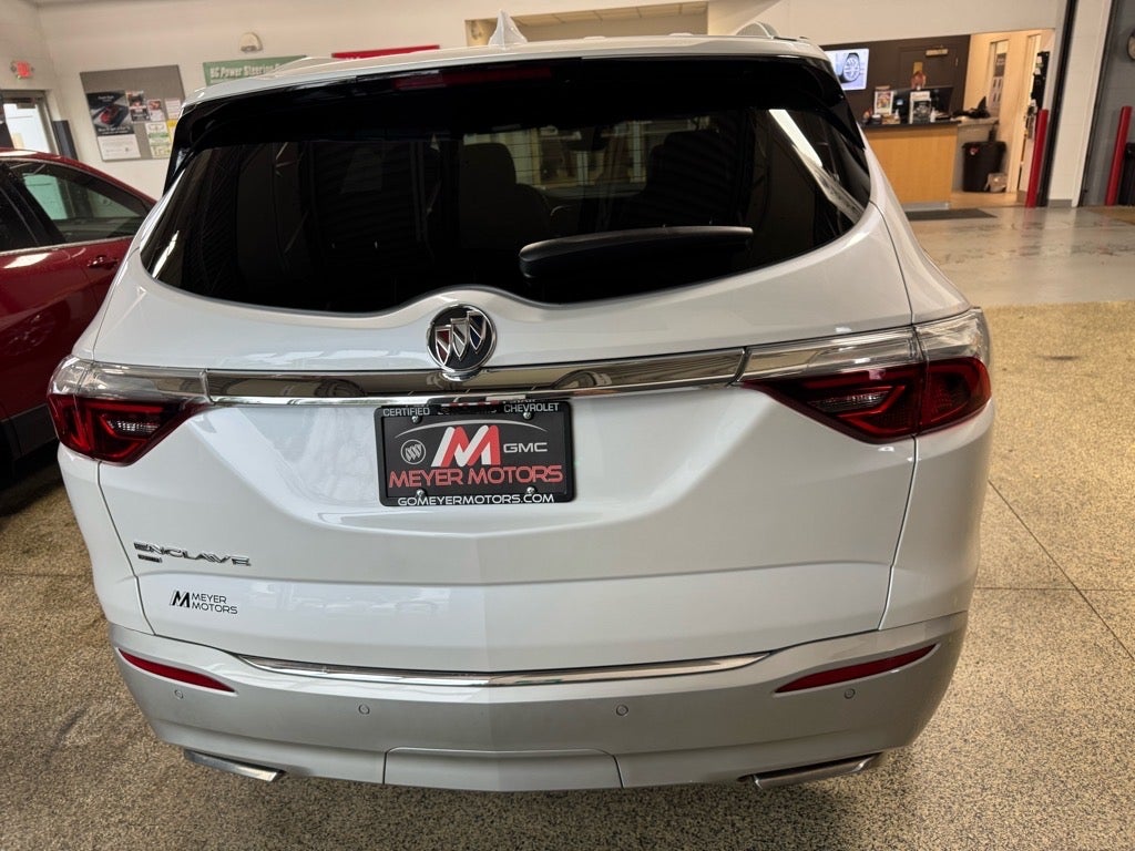 2023 Buick Enclave Premium