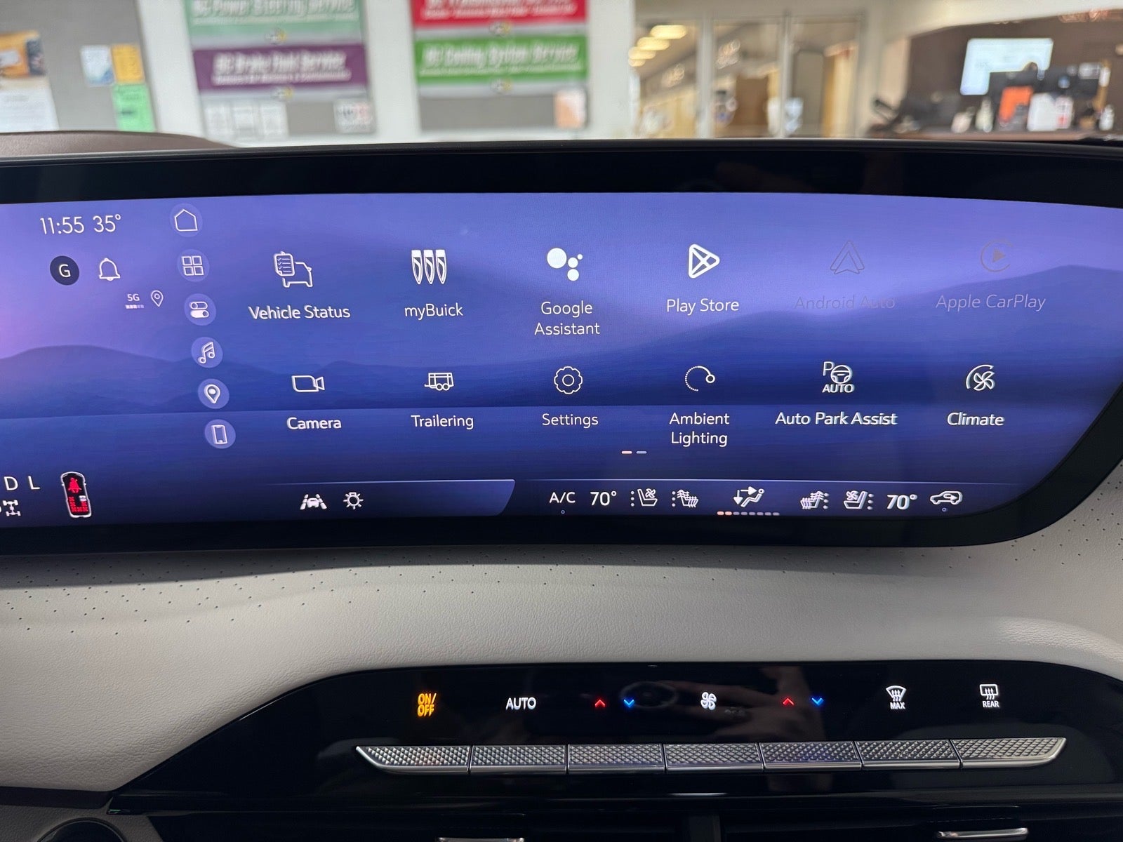 2026 Buick Enclave Avenir