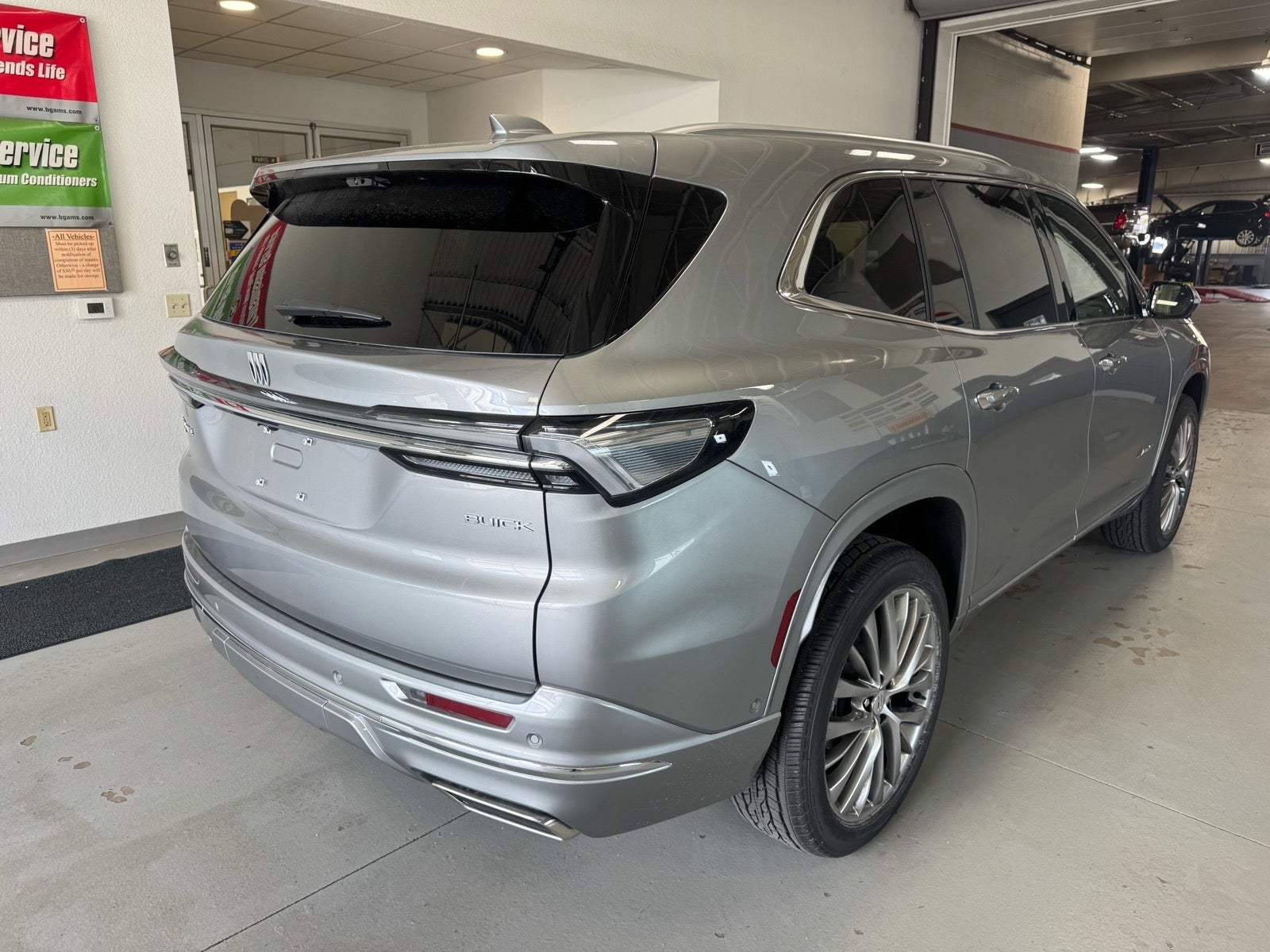 2026 Buick Enclave Avenir