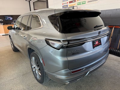 2025 Buick Enclave Avenir